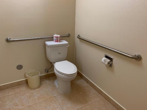 Fullerton Lodge image 12